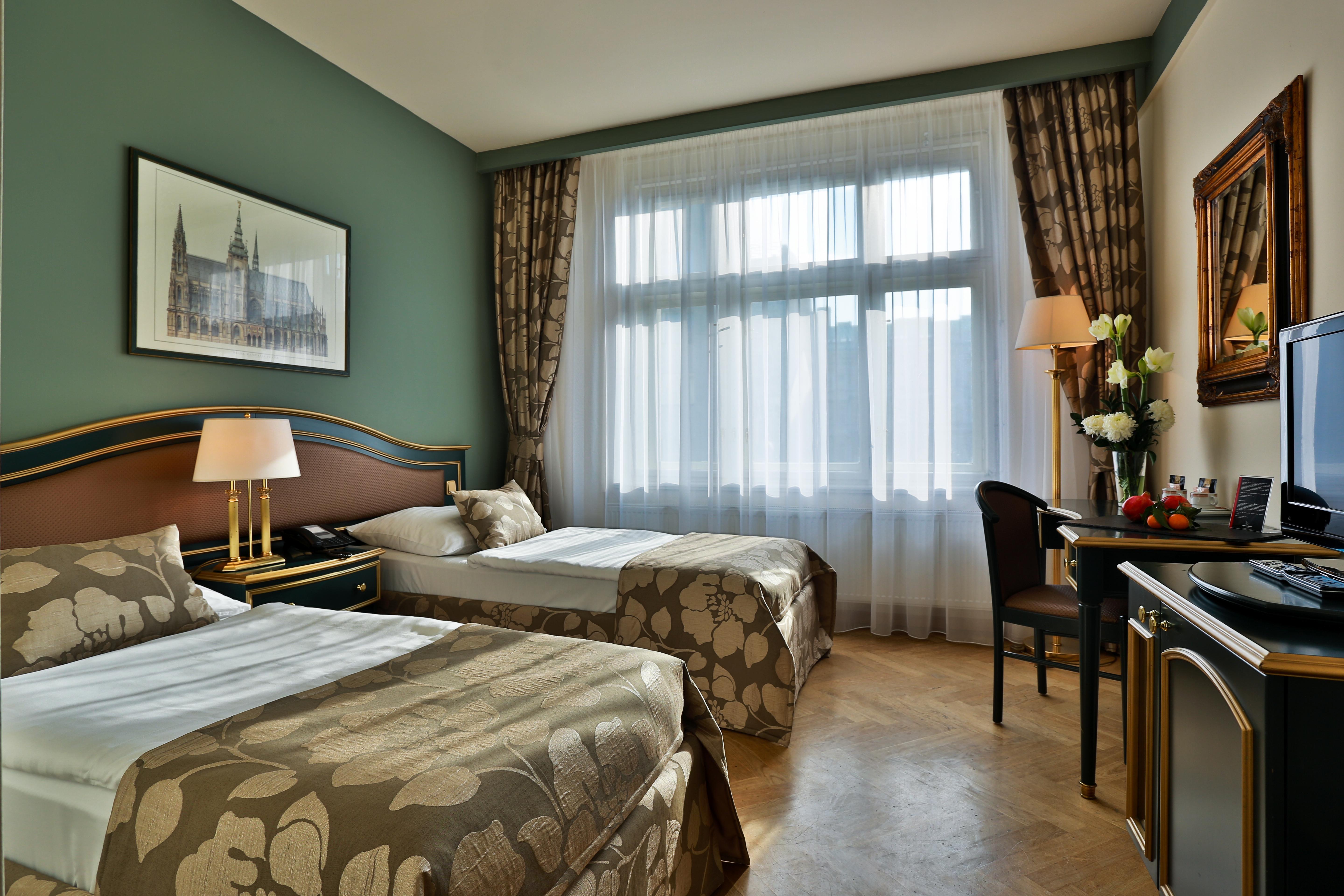 Elysee Otel