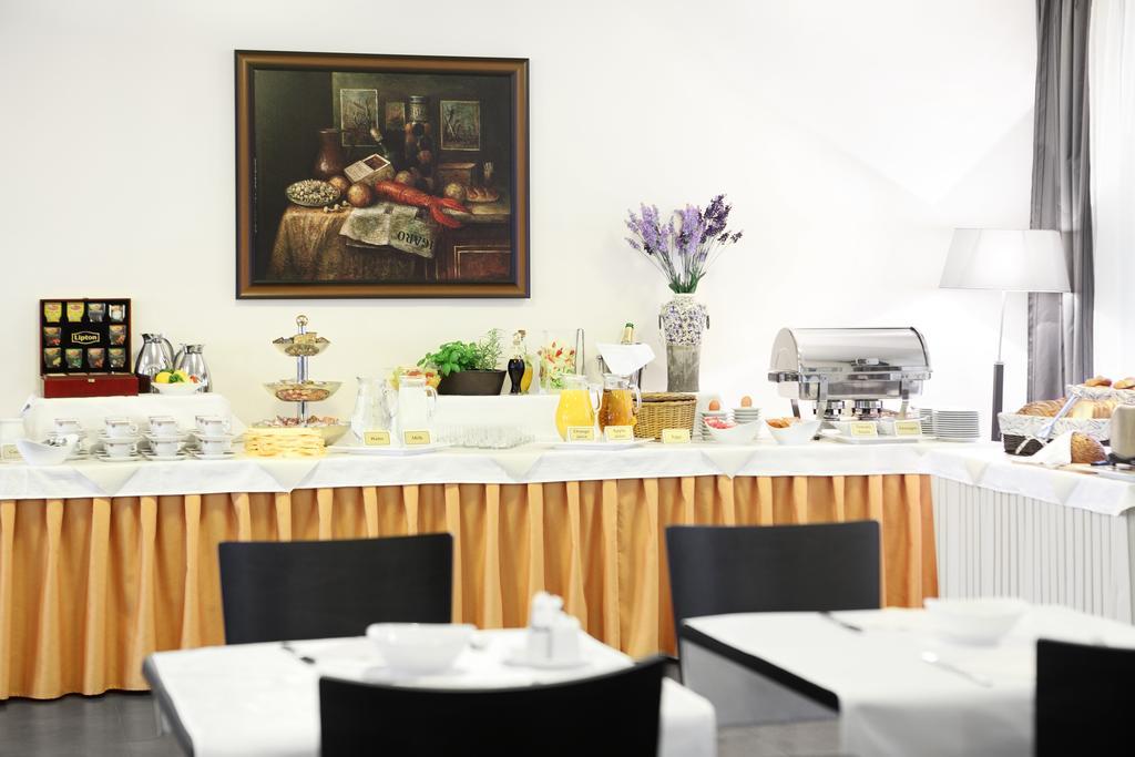 Otel Elysee 4*